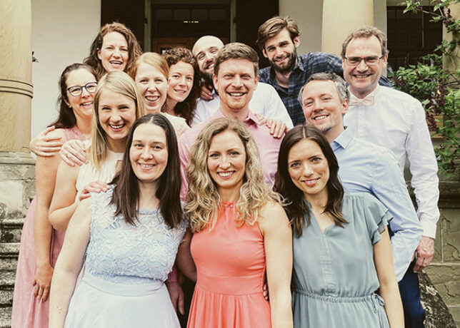 Herbstkonzert mit KlangGenuss Nach langer Pause kehrt das junge Vocal-Ensemble zurück in den Kulturraum Lauf – mit einem vielseitigen Programm aus Musical, Filmmusik und Popklassikern. Freuen Sie sich auf einen unvergesslichen Abend voller musikalischer Vielfalt und Genuss!